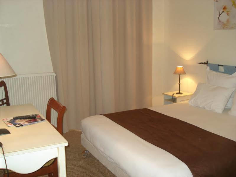 Hotel Cerise - Le Grand De La 3*
